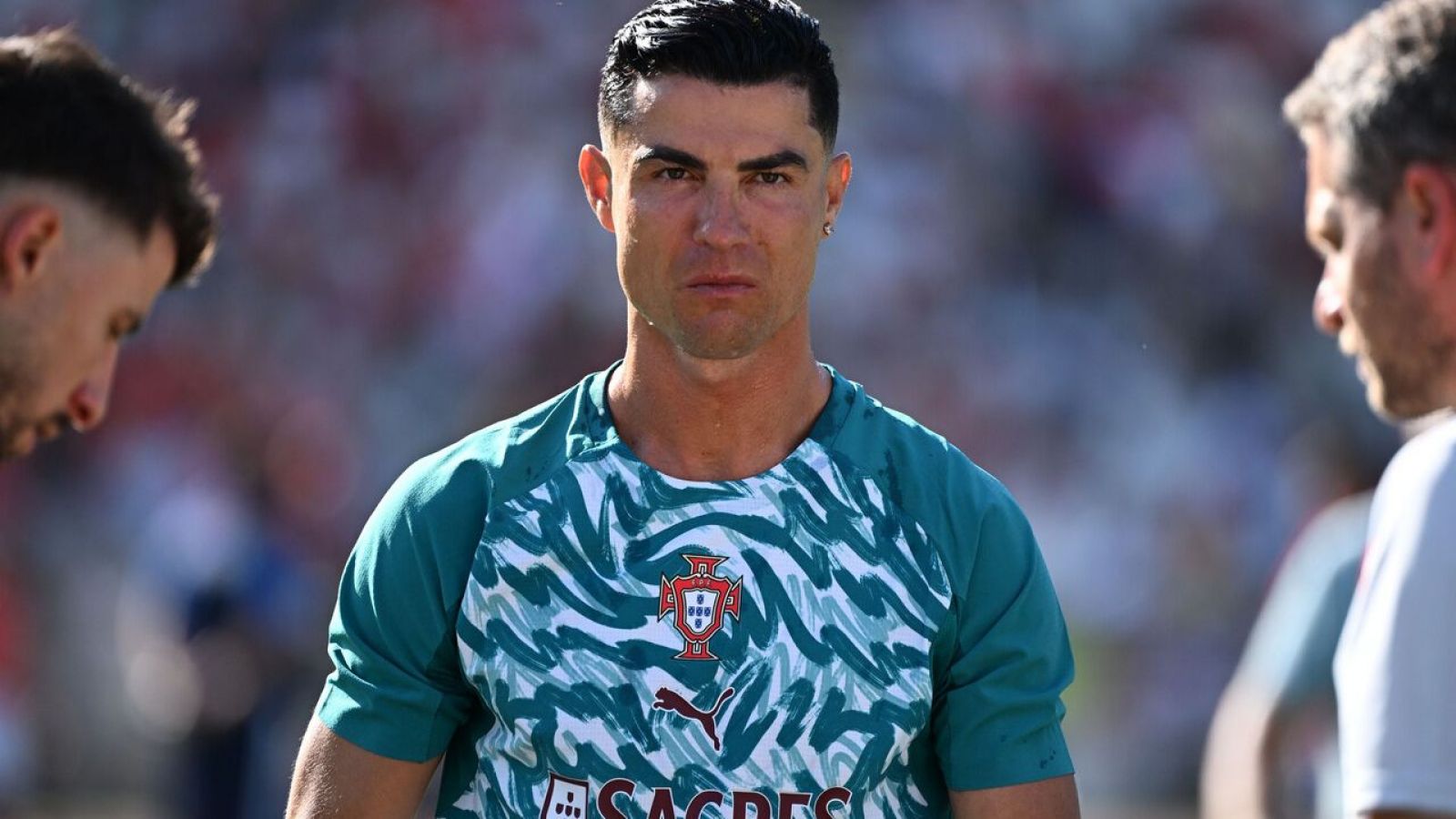 No fue Lucas Cepeda: El jugador de La Roja que se quedó con la camiseta de Cristiano Ronaldo
