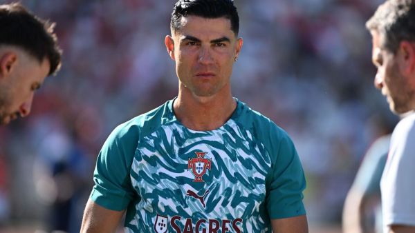 No fue Lucas Cepeda: El jugador de La Roja que se quedó con la camiseta de Cristiano Ronaldo
