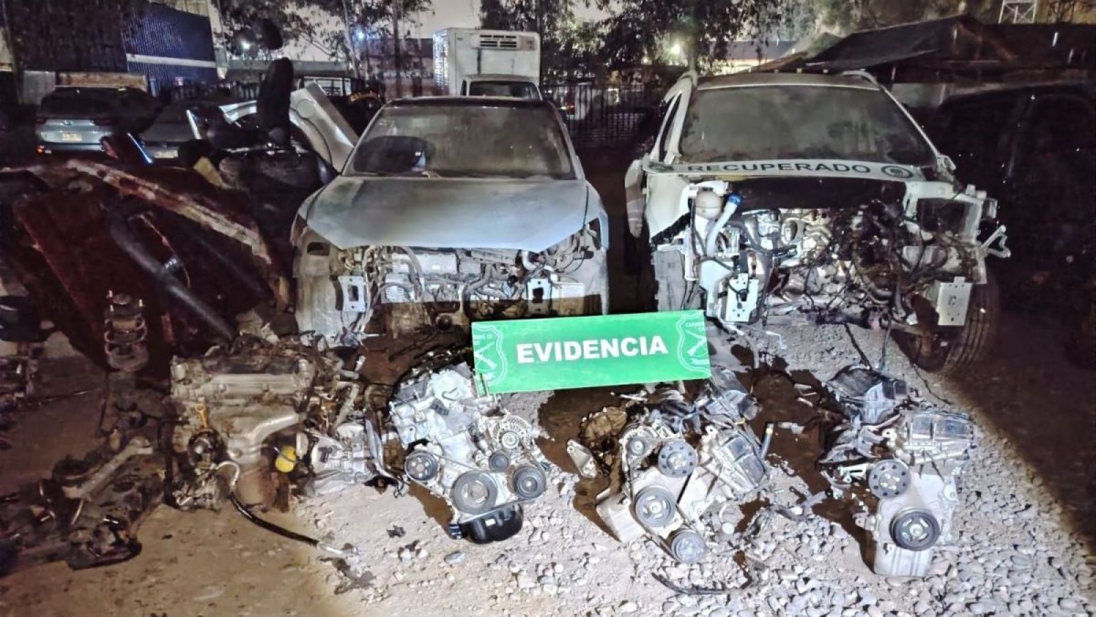 <p>Descubren cuatro talleres clandestinos con vehículos robados: Tres detenidos</p>
