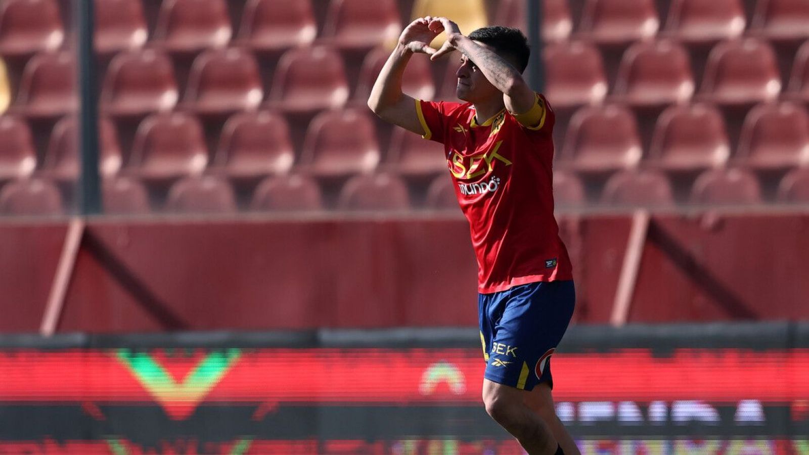 "La opción de Colo Colo fue real, pero mi foco siempre estuvo acá en Unión Española"
