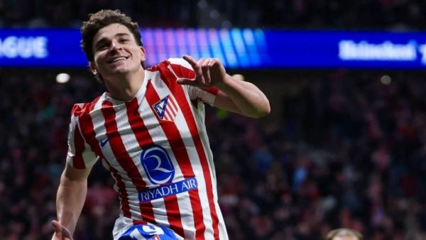 Real Madrid confirmó histórica oferta por Julián Álvarez y la respuesta del Atlético Madrid
