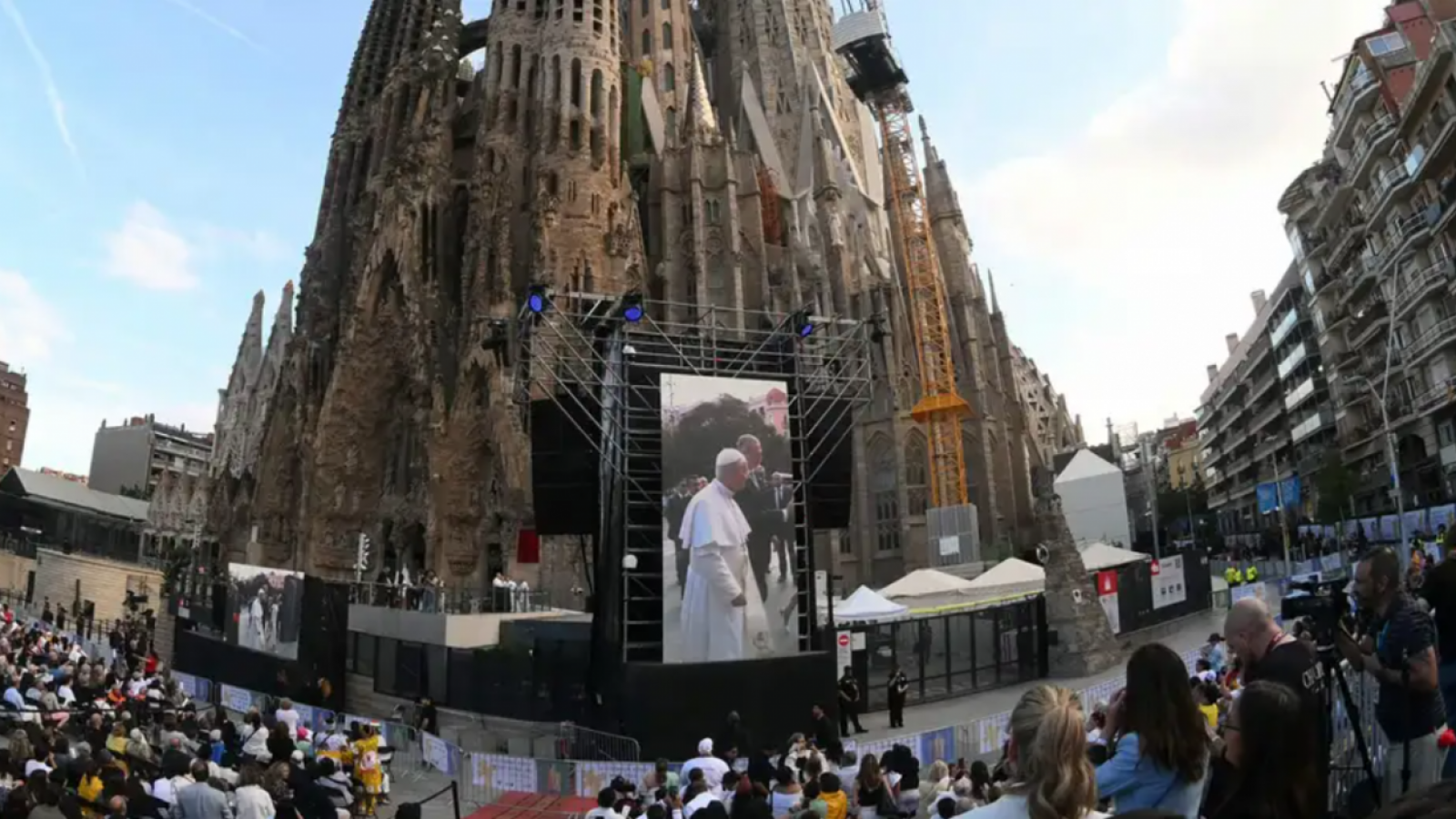 <p>Tras inauguración: León XIV bendice torre de la Sagrada Familia de Barcelona</p>
