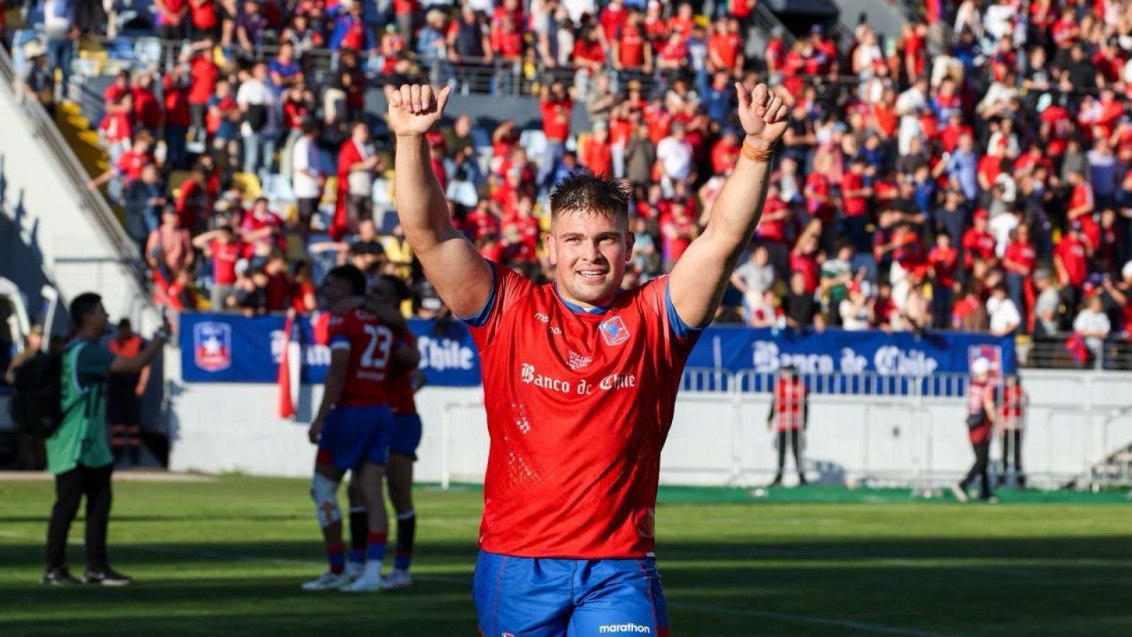 Diego Escobar busca hacer historia: el chileno disputará los playoffs del Top 14 de Francia
