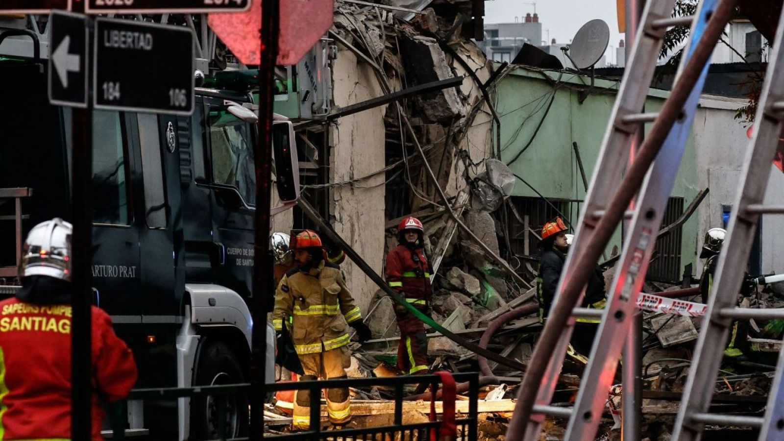<p>Bomberos confirma que encontraron cuerpo de argentino desaparecido tras incendio</p>

