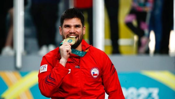 Sigue haciendo historia: Rodrigo Rojas es el número 1 del ranking mundial de Karate
