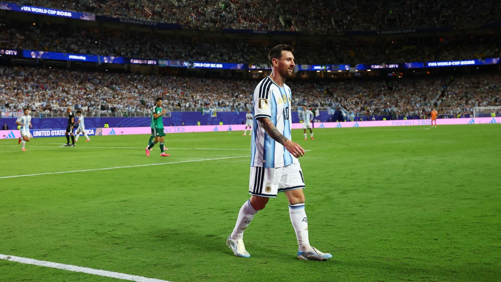 "Tiene un problema grave": En Argentina destapan el motivo por el que lloró Lionel Messi
