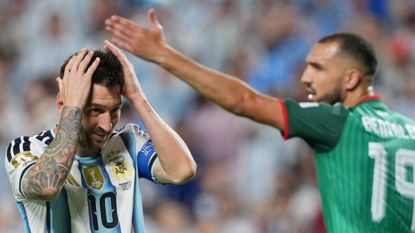 Ex árbitro analiza la falta de Lionel Messi y da su veredicto si debió ser roja: "Habrá polémica"
