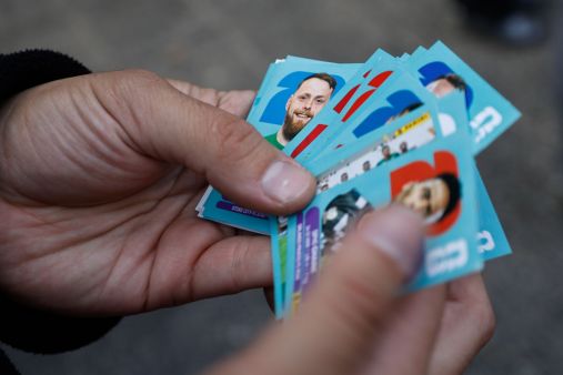Encuesta revela bajo interés de los chilenos por el Mundial 2026: solo un 29% sigue el torneo
