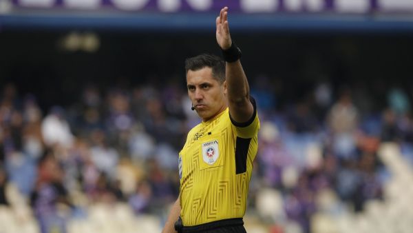 La millonaria cifra que recibirá Cristián Garay por arbitrar en el Mundial 2026
