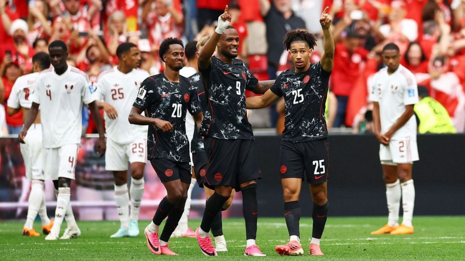 Canadá le da una paliza a Qatar y así quedó la tabla de posiciones del Mundial 2026
