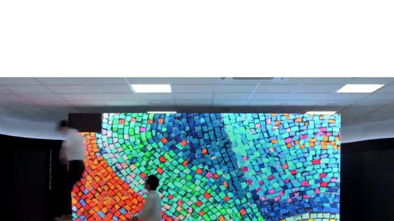 ¿Te lo imaginas?: Presentan pantalla gigante preensamblada de más de 160 pulgadas
