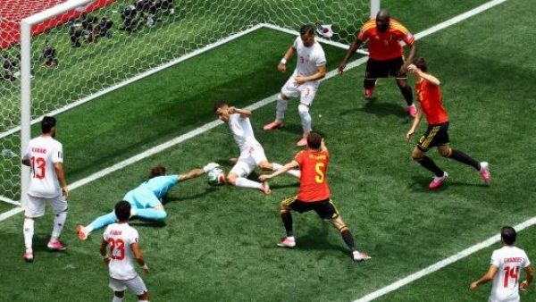 Reflejos de gato persa: Portero iraní protagoniza la mejor atajada del Mundial en empate frente a Bélgica
