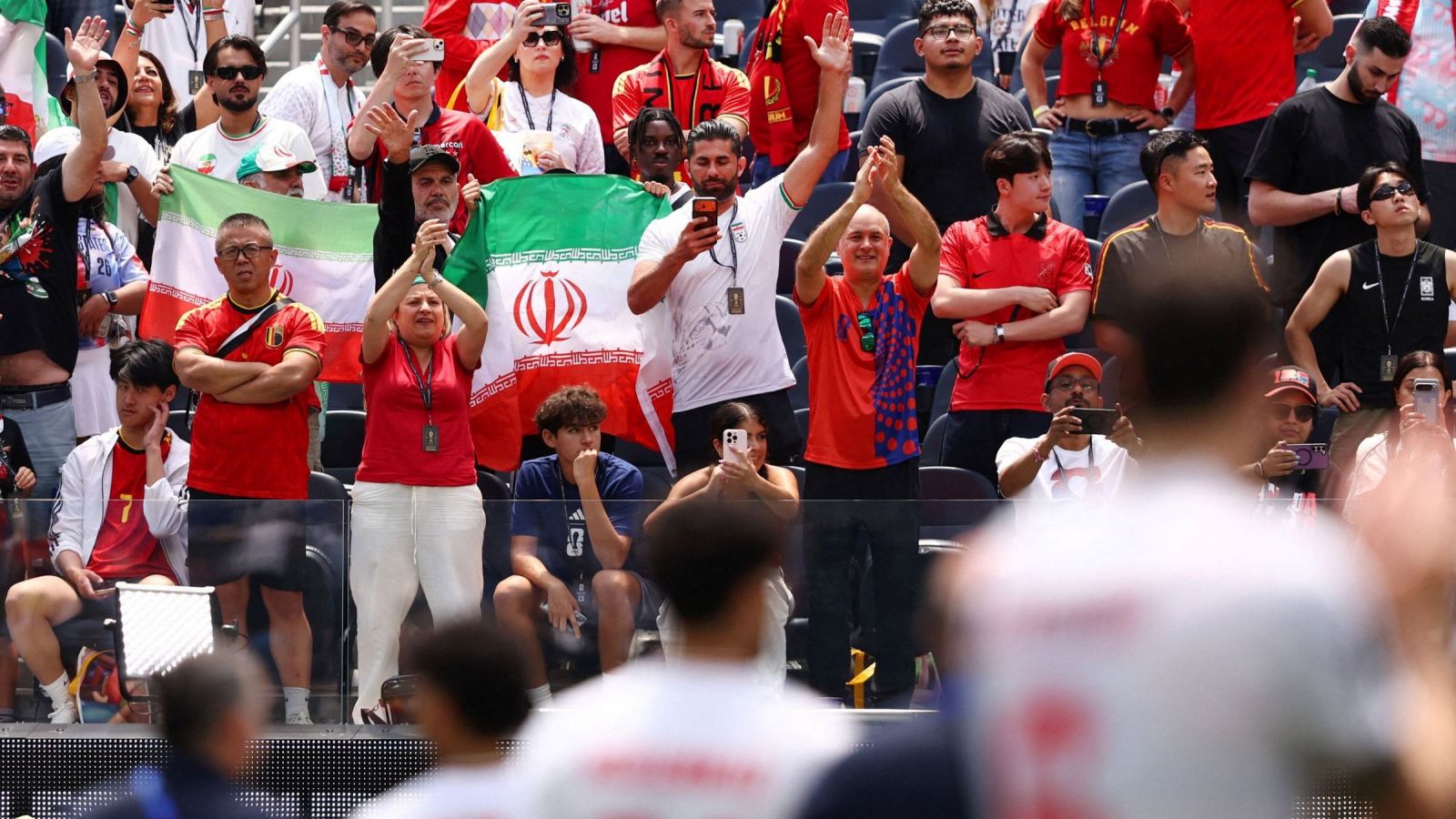 "Desde la antigua Persia": El mensaje que dejó Irán en el camarín tras su partido en Los Ángeles
