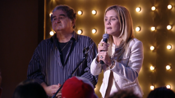 Avenida Brasil - T1E55 | Un voto por Carmina es por la mentira
