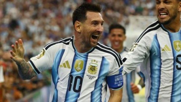 "Actuación colosal": Prensa trasandina se "derrite" en elogios para Lionel Messi tras victoria y clasificación de Argentina
