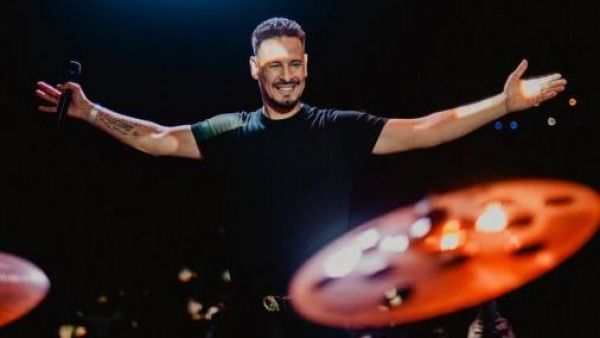 Rodrigo Tapari y su banda atraviesan momento de dolor tras tragedia
