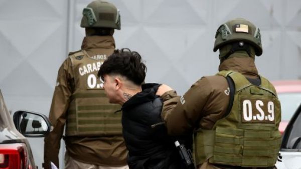 <p>Revelan extenso prontuario de dos adolescentes acusados por crimen de niño de 12 años</p>Revelan extenso prontuario de dos adolescentes acusados por crimen de niño de 12 años
