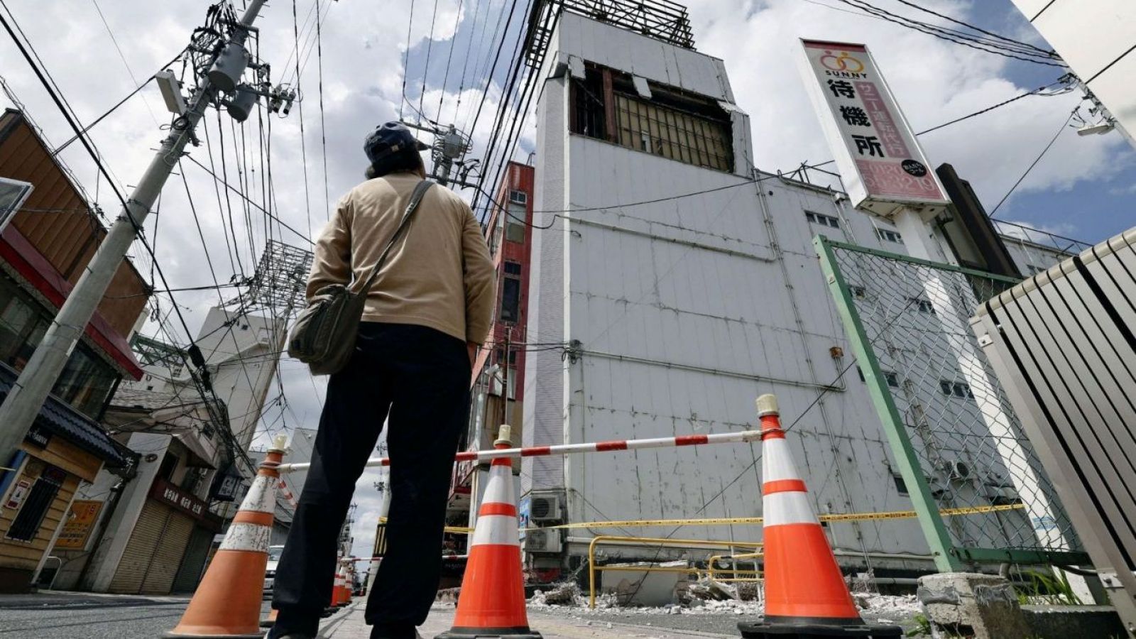 <p>Un terremoto de magnitud 6,9 sacude el noreste de Japón</p>
