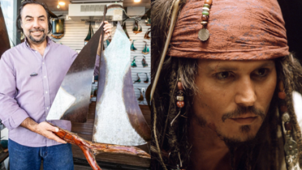 <p>Escultor chileno avanza a semifinales de concurso presentado por Johnny Depp</p>Escultor chileno avanza a semifinales de concurso presentado por Johnny Depp
