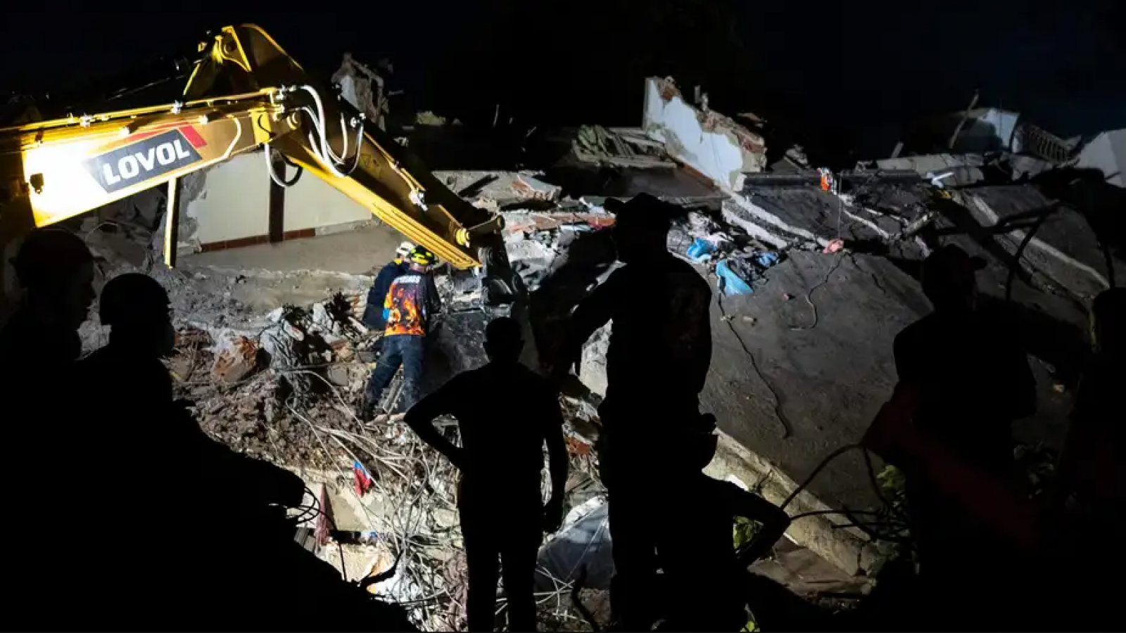 <p>Cifra de fallecidos por terremotos en Venezuela se eleva a 1.430</p>
