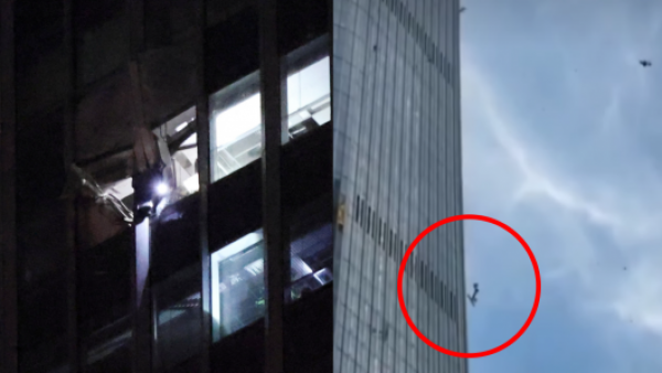 <p>Pekín investiga accidente de avioneta contra edificio que dejó un muerto y 13 heridos</p>Pekín investiga accidente de avioneta contra edificio que dejó un muerto y 13 heridos
