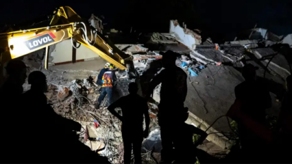 <p>Cifra de fallecidos por terremotos en Venezuela se eleva a 1.430</p>Cifra de fallecidos por terremotos en Venezuela se eleva a 1.430
