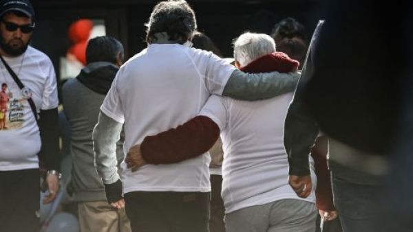 <p>Familia de menor fallecido en encerrona impulsa “Ley Alejandro” y exige penas efectivas</p>Familia de menor fallecido en encerrona impulsa “Ley Alejandro” y exige penas efectivas
