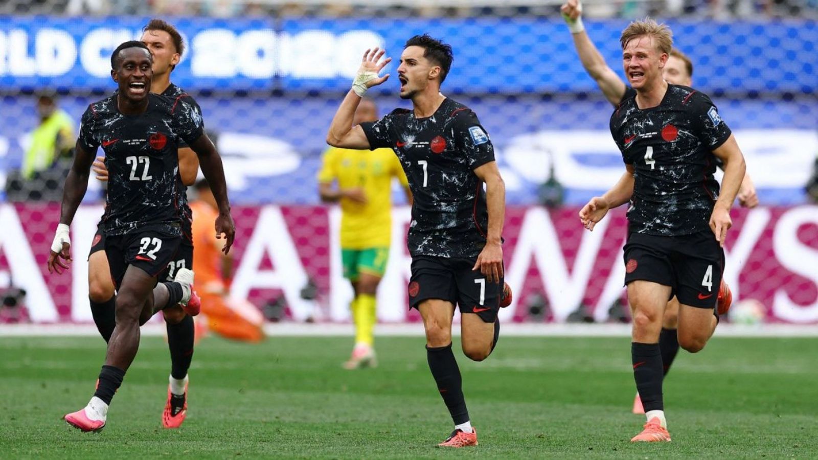 Canadá derrota a Sudáfrica y es el primer clasificado a los octavos de final del Mundial 2026
