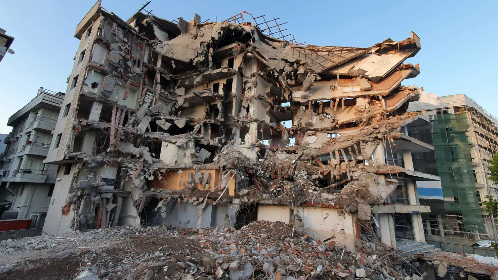 <p>Cancillería confirma la muerte de dos chilenos más tras terremotos en Venezuela</p>
