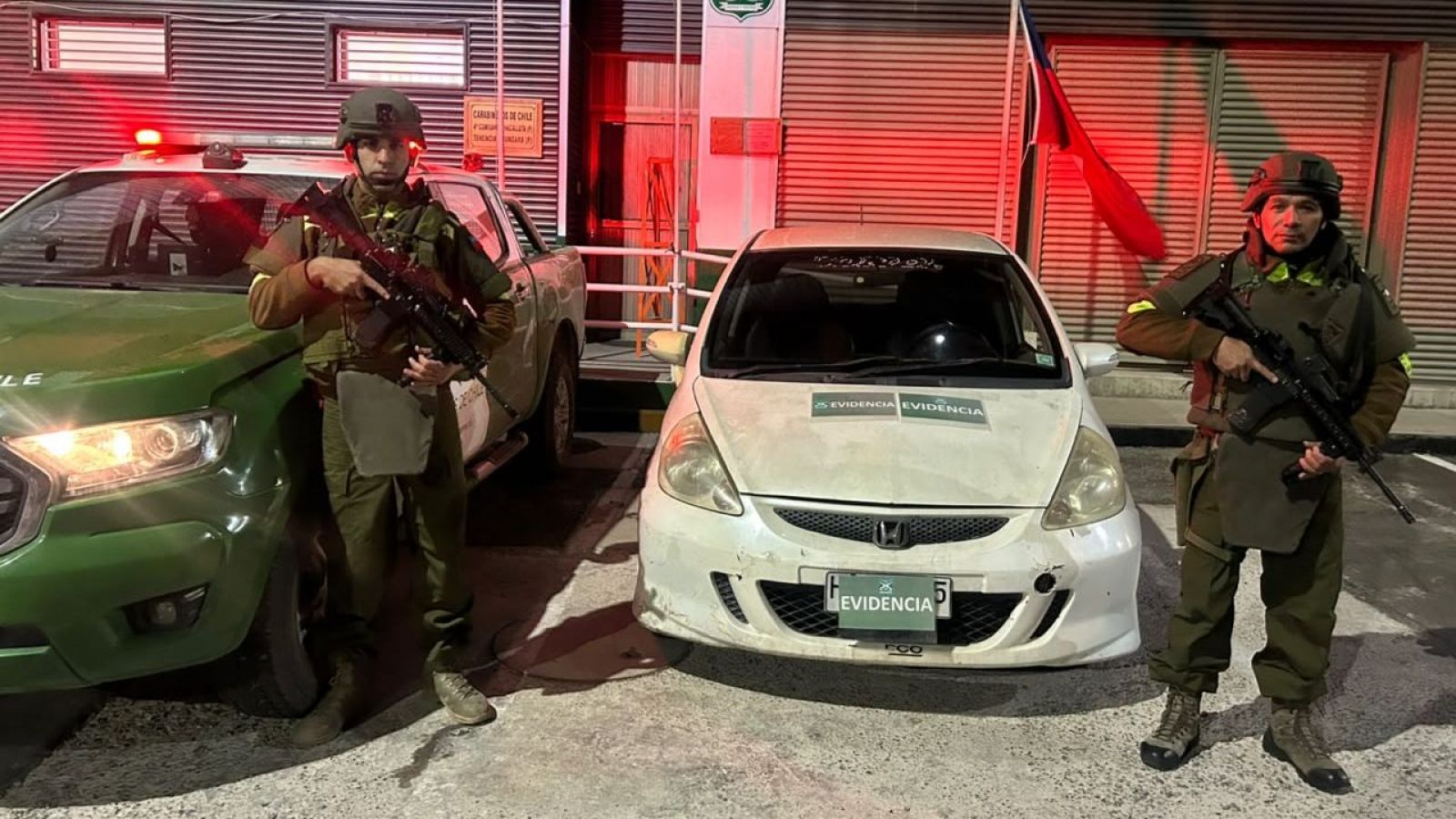 <p>Tres bolivianos detenidos por contrabando de vehículos en Chungará y Visviri</p>
