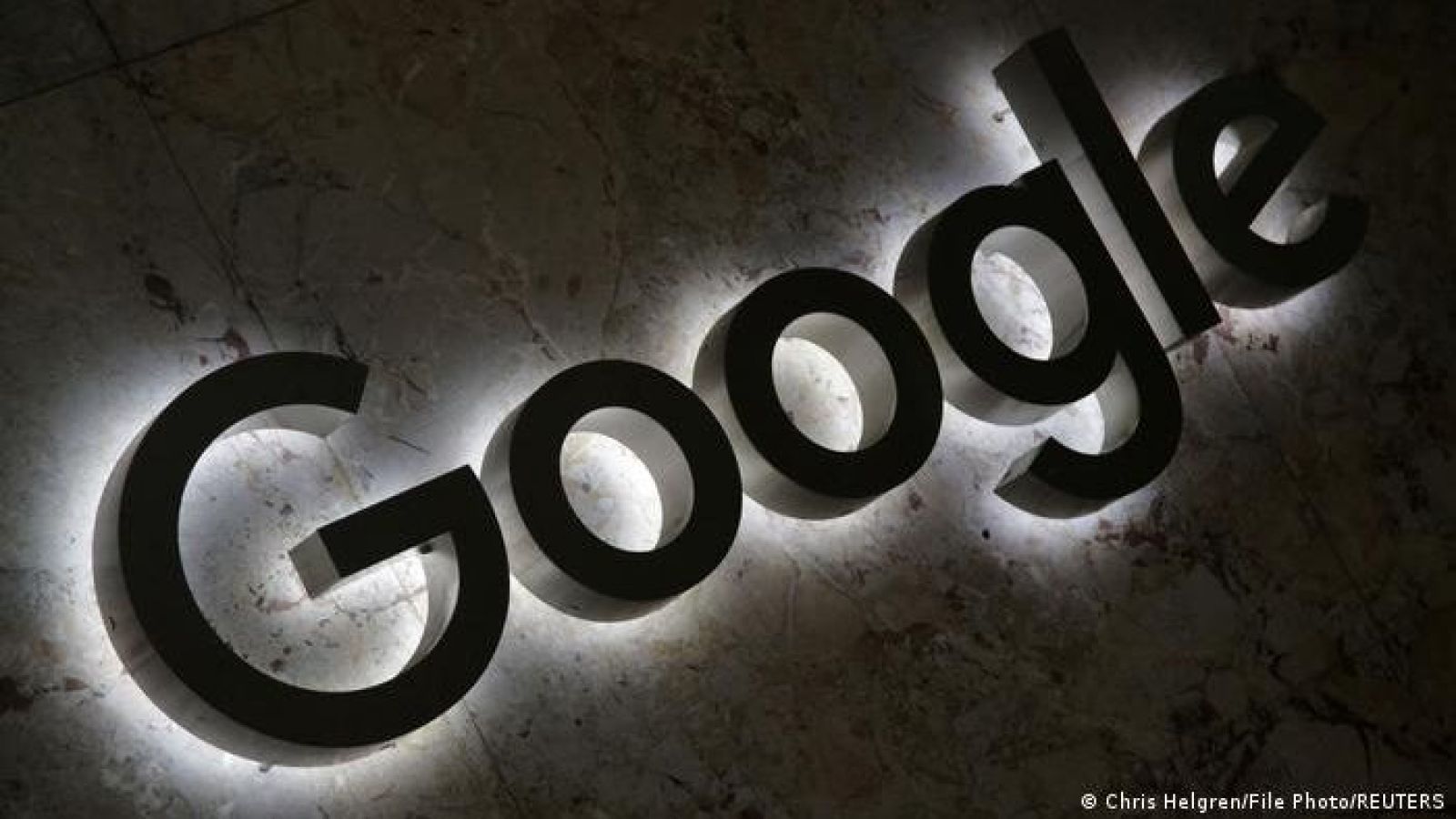 Google debe indemnizar con millones a medios franceses

