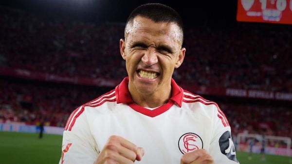 Sevilla confirma la salida Alexis Sánchez: "Gracias por vuestra profesionalidad y compromiso"
