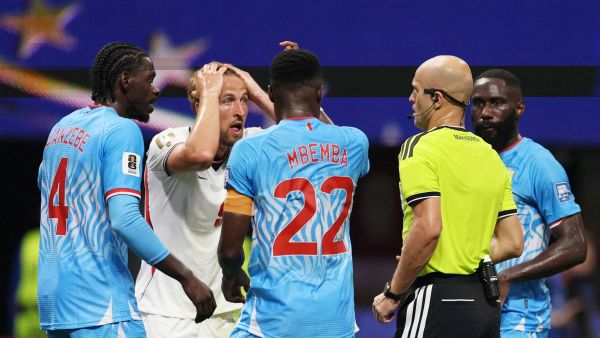 "Verguenza absoluta": La imagen del Mundial que indignó a Inglaterra
