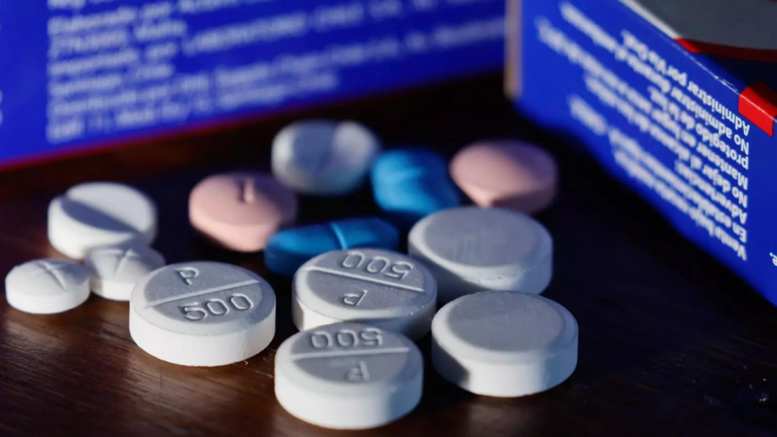 Un alivio para el bolsillo: Conoce los 32 medicamentos que bajarán de precio por Ley Cenabast
