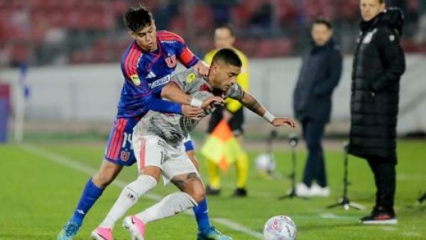 Universidad de Chile jugaba contra Unión La Calera y todos se dieron cuenta del mismo detalle
