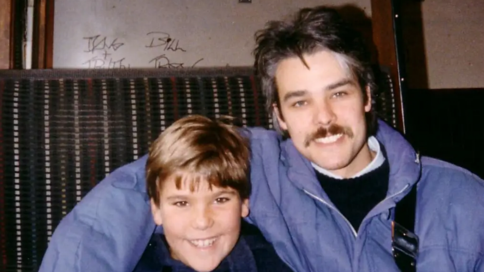 “Te amo por siempre, papá”: El emotivo adiós del hijo de Fernando Kliche tras su muerte
