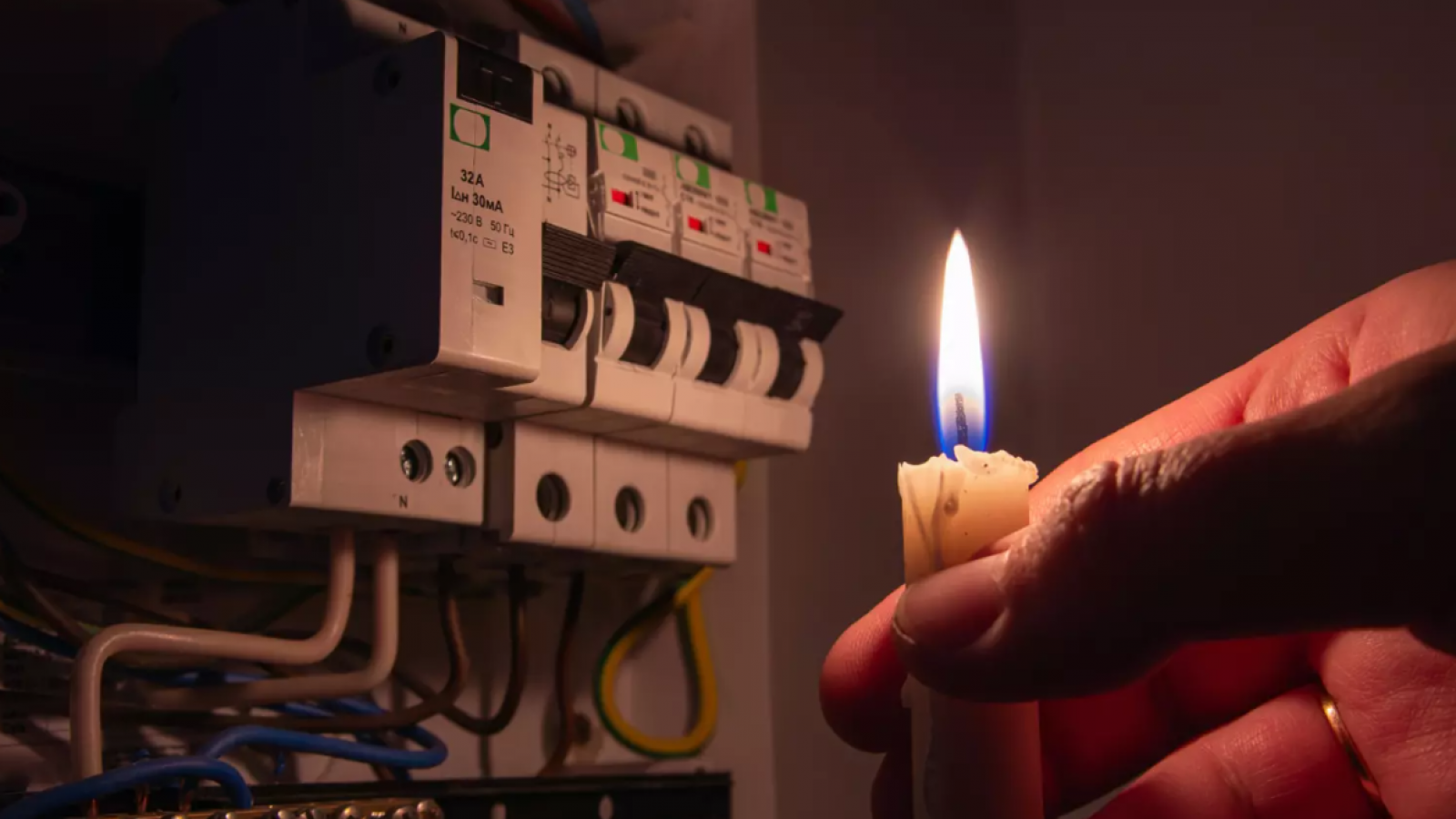 Más de 127 mil clientes serán indemnizados por Enel por masivos cortes de luz de 2021

