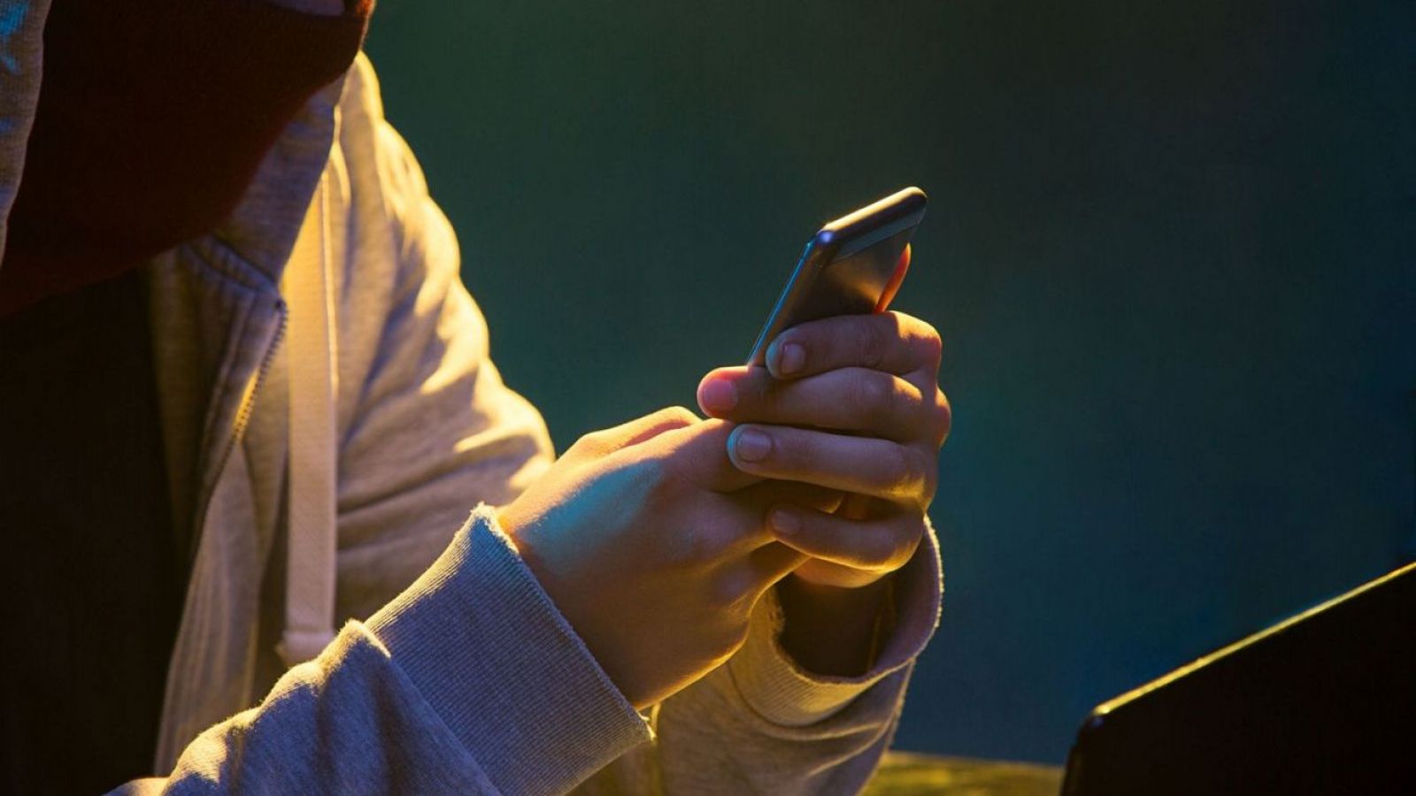 <p>Así puedes bloquear tu teléfono en caso de robo y evitar fraudes</p>
