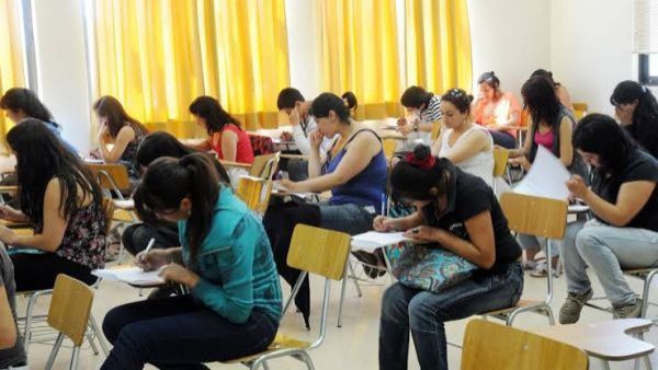 <p>Beca Presidente de la República 2026,</p>Educación Superior: Cómo renovar el beneficio de hasta $888 mil y quiénes pueden recibirlo
