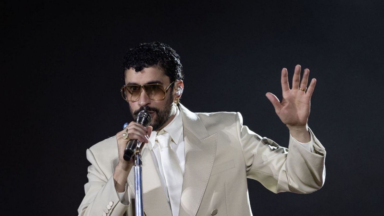 Tribunal Supremo de Puerto Rico da luz verde a demanda de expareja de Bad Bunny por uso de su voz en “Bad Bunny, baby”
