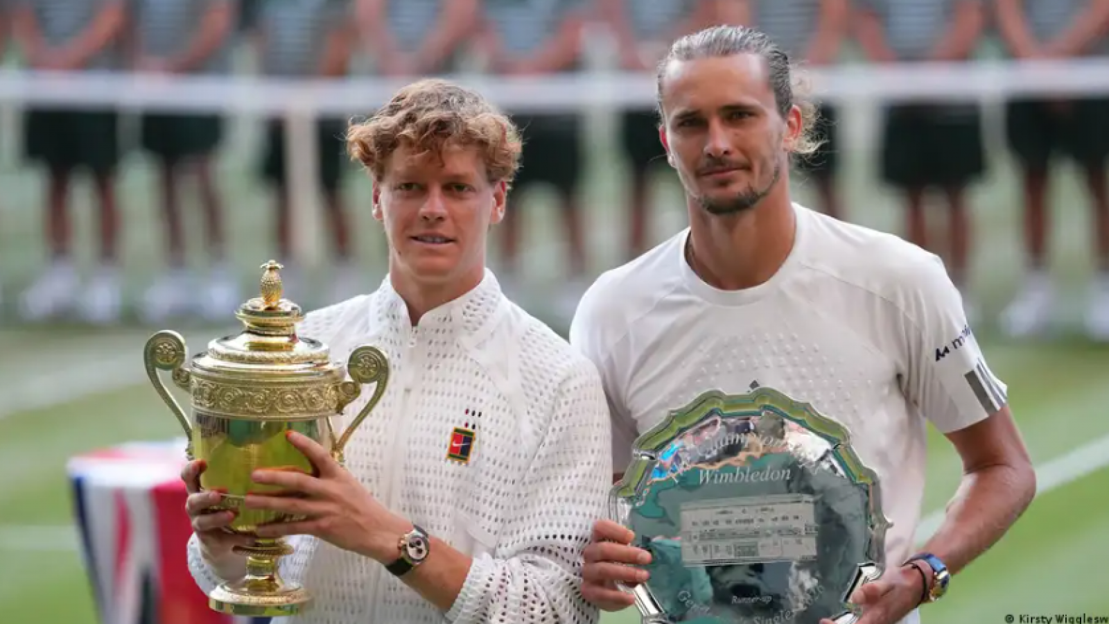Sinner derrota a Zverev y se queda con la final de Wimbledon
