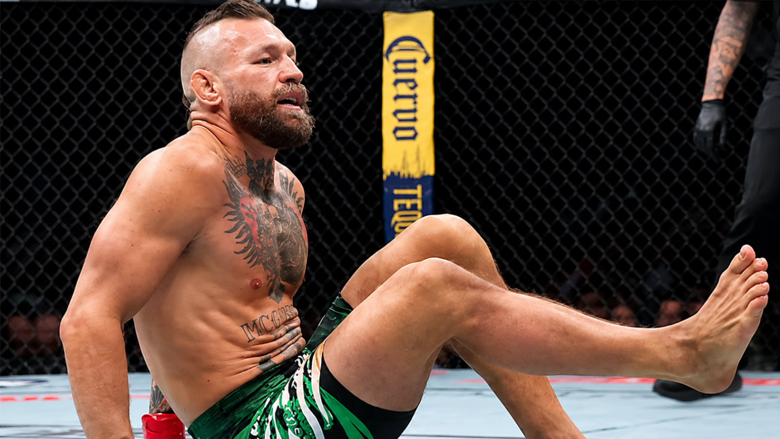 Conor McGregor rompe el silencio tras lesión en UFC 329: “Solo puedo describirlo como un infierno”
