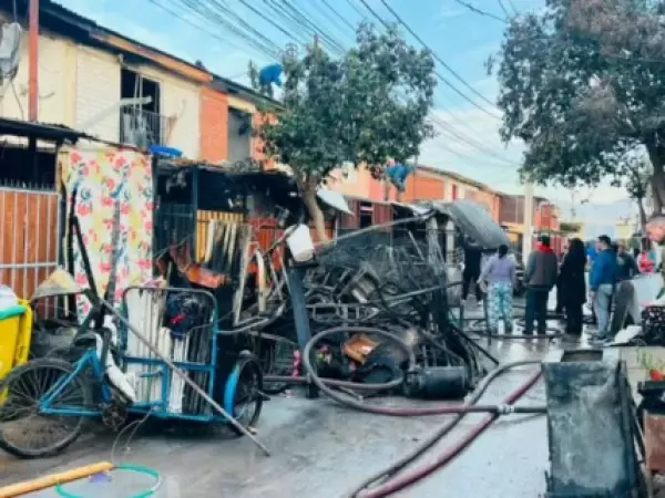Niño de 11 años muere en incendio en Colina y su hermana de está 3 años desaparecida