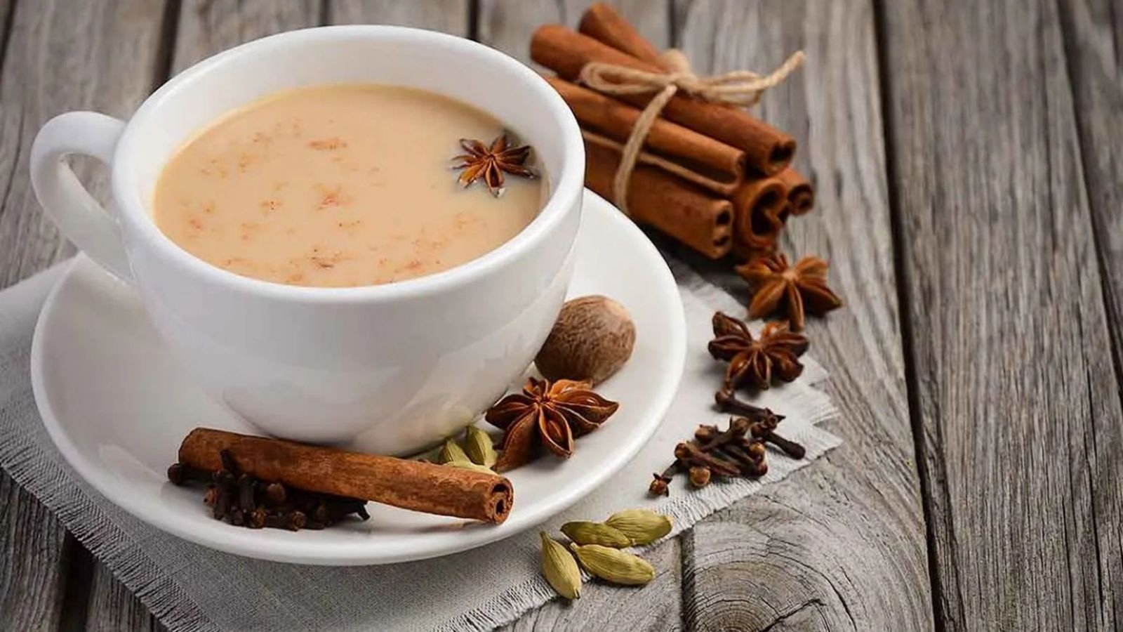 <p>El boom del chai: la tradicional mezcla de especias que está transformando la forma de tomar té</p>

