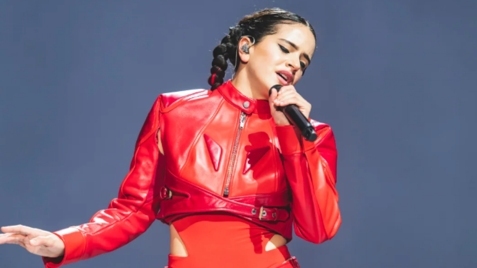 Rosalía en Chile: Estas son las canciones que podrían sonar en sus cuatro conciertos
