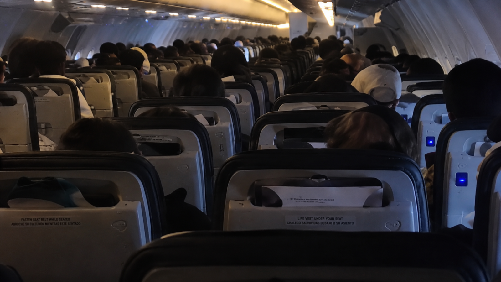 Vuelo de SKY no pudo aterrizar en Concepción por fuertes vientos y regresó a Santiago
