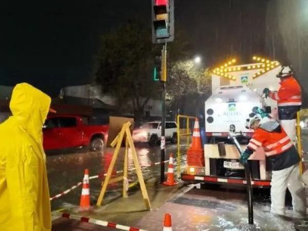 Eran osamentas: El sorprendente hallazgo de Aguas Andinas en medio de las lluvias