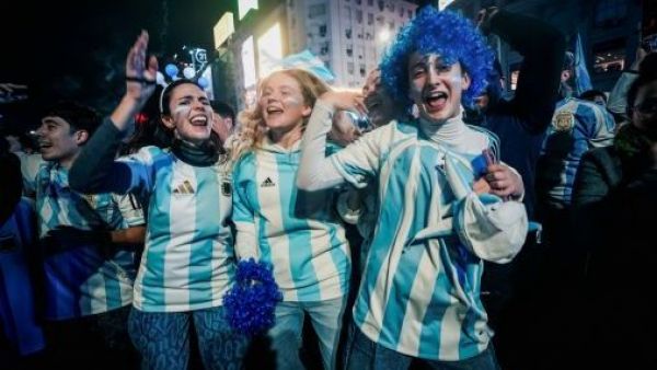 Locura por la final del Mundial 2026: hinchas agotan vuelos desde Buenos Aires a Nueva York
