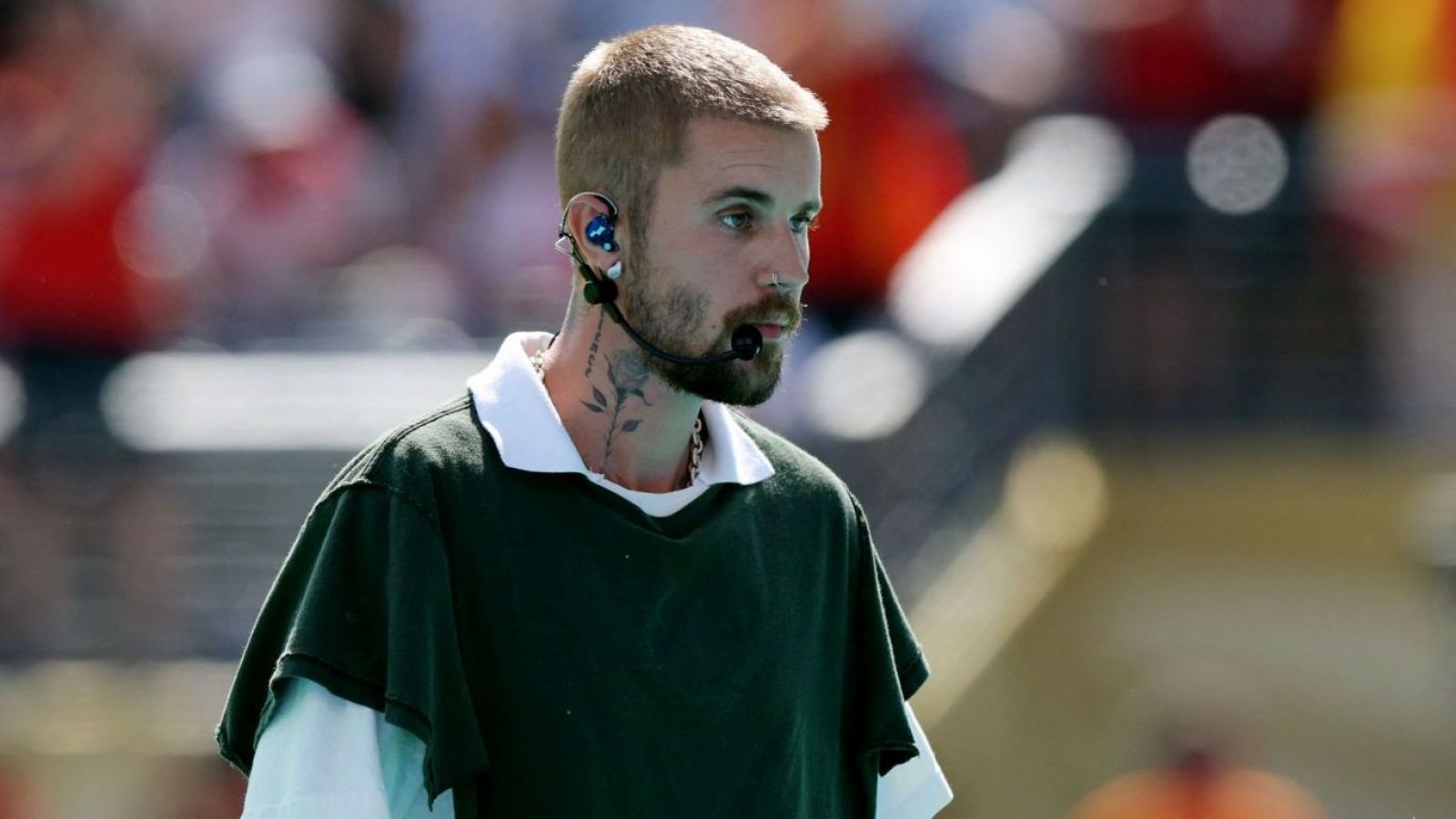 Justin Bieber emocionó con íntima presentación en la final del Mundial 2026
