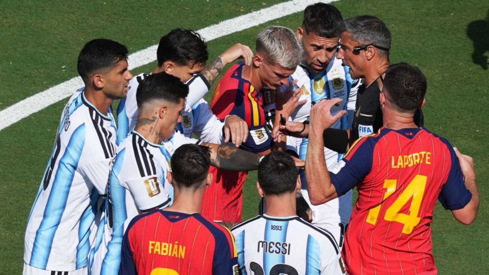 "Murió el fútbol": la imagen que indignó a los hinchas en la final del Mundial 2026

